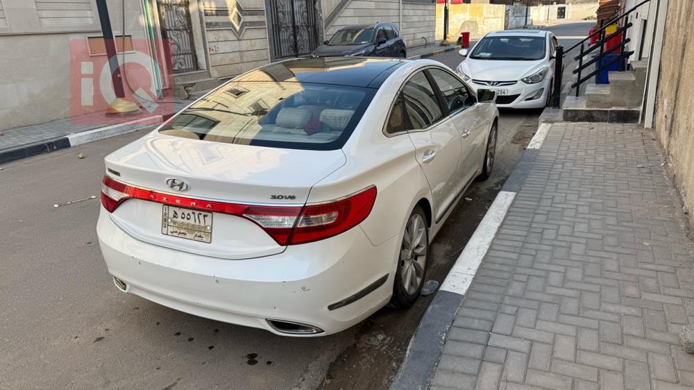 Hyundai Azera
